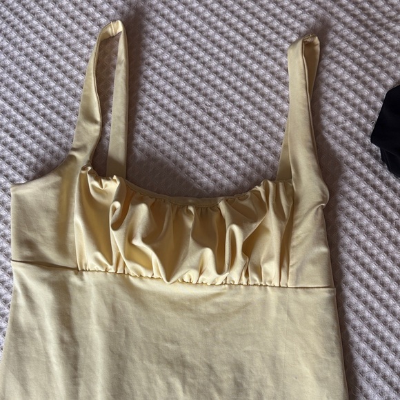 Forever 21 Elegant Yellow Bodysuit - Picture 3 of 4